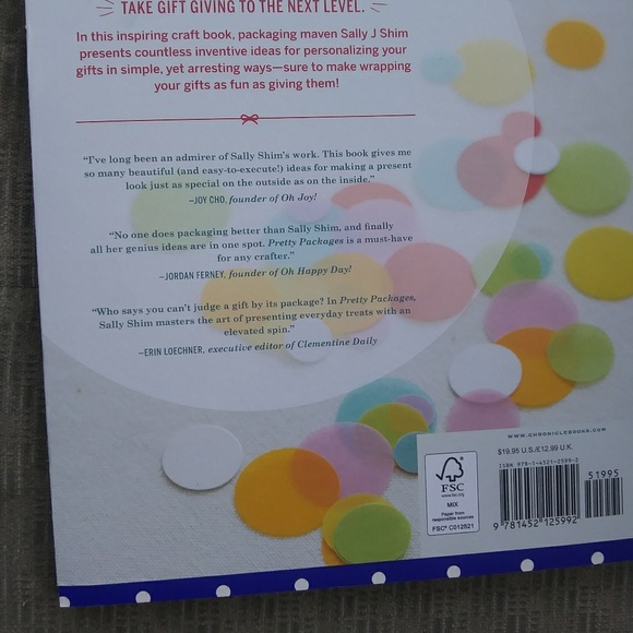 Pretty Packages Book - Picture 4 of 4